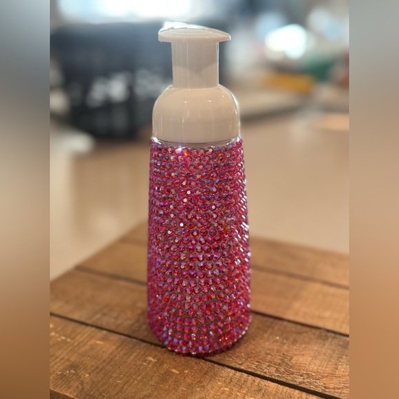 Pink Rhinestone Soap Dispenser - Picture 2 of 6